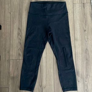 Lululemon wunder train 25in size 8